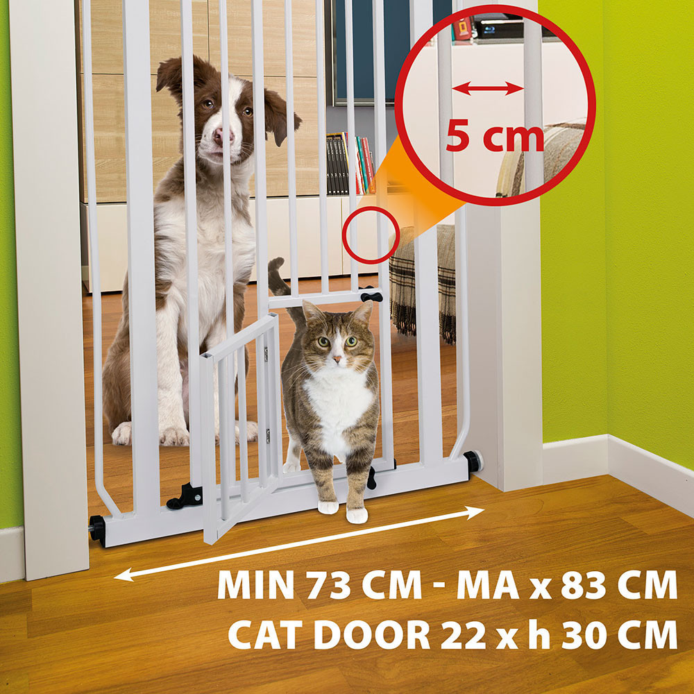 Фото Дверь-перегородка межкомнатная Ferplast Pet gate с дополнительной дверцей 